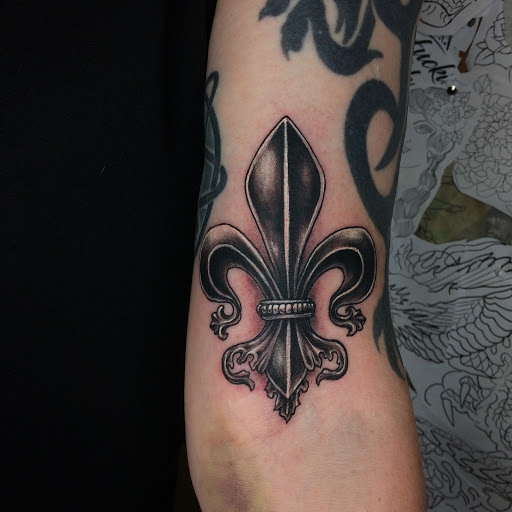 Explore forarm tattoo ideas, creative tattoo ideas in Staten Island, available at Ron & Daves Tattooing