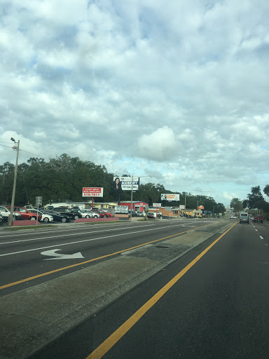 Used Car Dealer «Donny Mills Auto Sales», reviews and photos, 450 E Bay Dr, Largo, FL 33770, USA