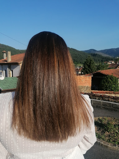 Peluquería Mari Cris en Cudillero, Oviedo