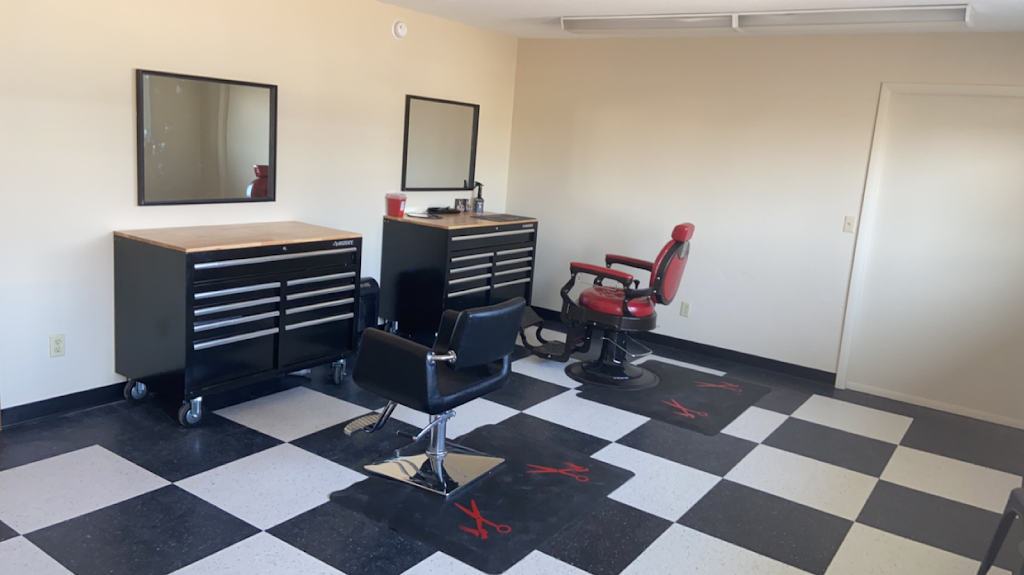 The Rusty Edge Barbershop 59725