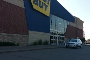 Best Buy image