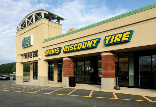 Tire Shop «Mavis Discount Tire», reviews and photos, 419 US-46, Dover, NJ 07801, USA