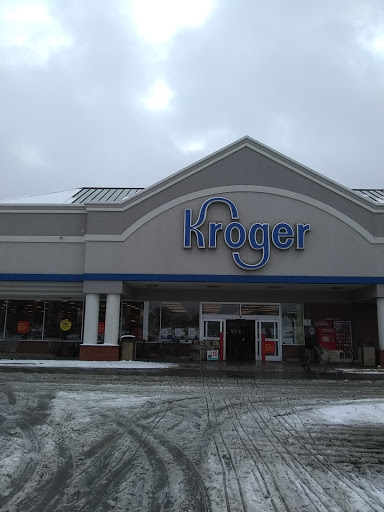 Grocery Store «Kroger», reviews and photos, 15255 Michigan Ave, Dearborn, MI 48126, USA
