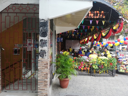 Sitios para bailar claque en Medellin