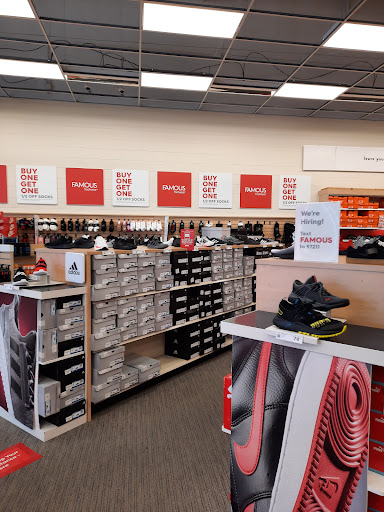 Shoe Store «Famous Footwear», reviews and photos, 1665 Olentangy River Rd, Columbus, OH 43212, USA