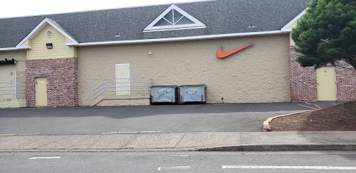 Sporting Goods Store «Nike Factory Store», reviews and photos, 1500 SE East Devils Lake Rd #105, Lincoln City, OR 97367, USA