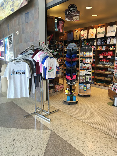 Omni Goods- Souvenirs And T-shirts