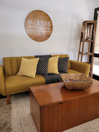 Sign Shop «FASTSIGNS», reviews and photos, 2200 Winter Springs Blvd #118, Oviedo, FL 32765, USA