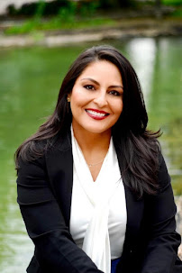 Vivian Denogean Affiliate Broker/Realtor - Photo 1 - Car repair in , Memphis