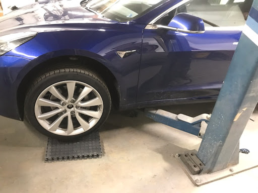 Auto Body Shop «Classic Auto Body», reviews and photos, 423 E Diamond Ave, Gaithersburg, MD 20877, USA