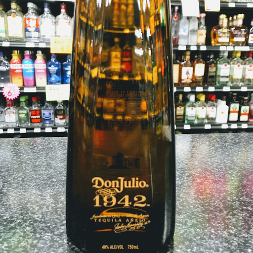 Liquor Store «Starting Gate Liquors/Finish Line Packaged Liquors», reviews and photos, 3470 Fort Meade Rd, Laurel, MD 20724, USA