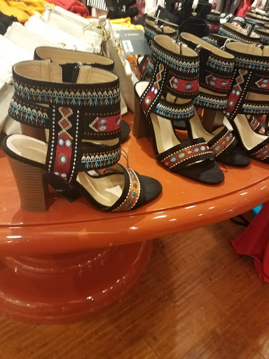 Clothing Store «Forever 21», reviews and photos, 1201 Main St 101& 201, Houston, TX 77002, USA