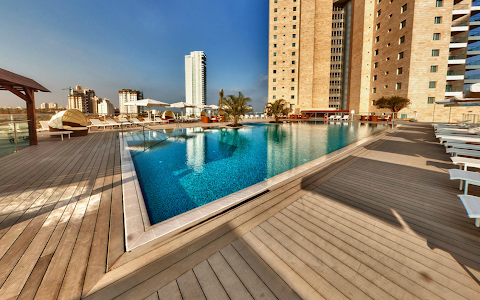 Ramada Hotel & Suites Netanya - מלון רמדה נתניה image