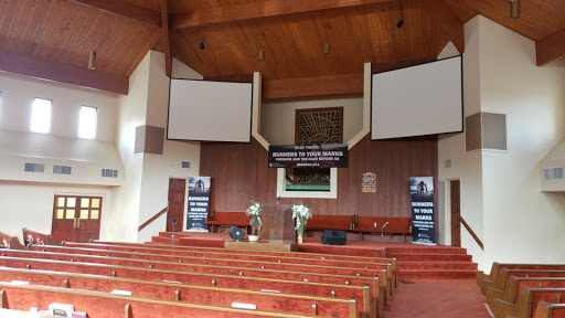 Church-Christ At Carver School