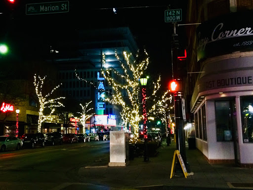 Breakfast Restaurant «Cozy Corner Breakfast Boutique», reviews and photos, 138 N Marion St, Oak Park, IL 60301, USA