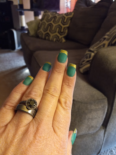 Nail Salon «Beverly Hills Nails Salon», reviews and photos, 1241 Blakeslee Blvd Dr E #16, Lehighton, PA 18235, USA