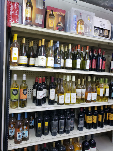 Liquor Store «Singh Liquor», reviews and photos, 4930 W Commerce St, San Antonio, TX 78237, USA