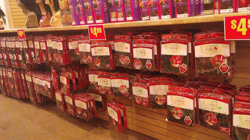 Shopping Mall «University Mall», reviews and photos, 2200 E Fowler Ave, Tampa, FL 33612, USA