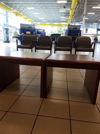 Used Car Dealer «CarMax», reviews and photos, 250 E Golf Rd, Schaumburg, IL 60173, USA