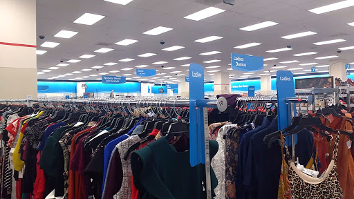 Clothing Store «Ross Dress for Less», reviews and photos, 1141 5th St, Miami Beach, FL 33139, USA