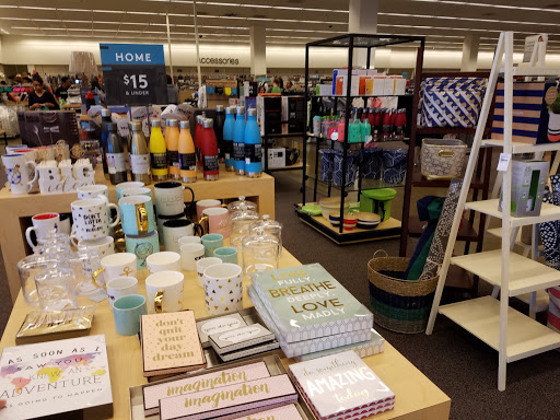 Department Store «Nordstrom Rack Tanasbourne Town Center», reviews and photos, 18100 NW Evergreen Pkwy, Beaverton, OR 97006, USA