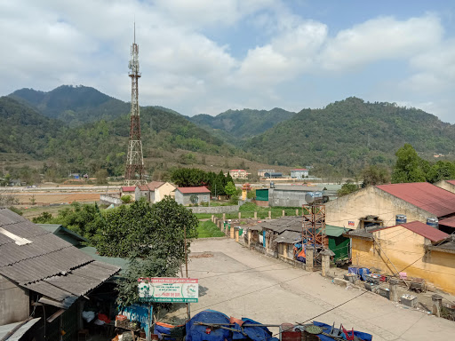 Nhà Hàng - Khách Sạn Đức Tuyết