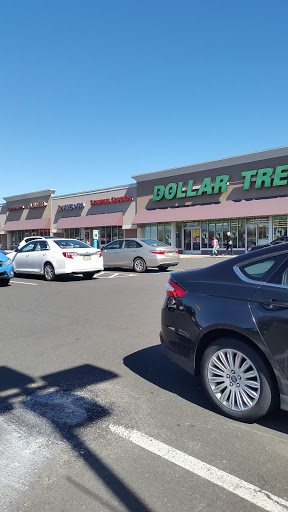 Dollar Store «Dollar Tree», reviews and photos, 1001 W County Line Rd, Hatboro, PA 19040, USA