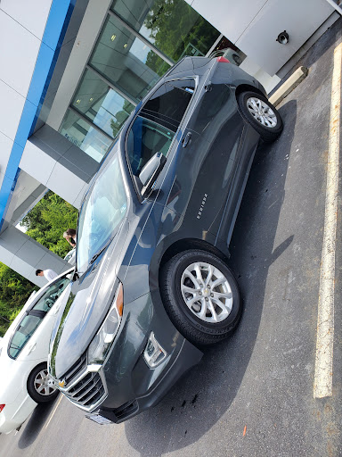 Cadillac Dealer «Holiday Chevrolet Cadillac», reviews and photos, 543 2nd St, Williamsburg, VA 23185, USA