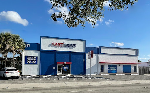 Sign Shop «FASTSIGNS», reviews and photos, 211 E Oakland Park Blvd, Oakland Park, FL 33334, USA