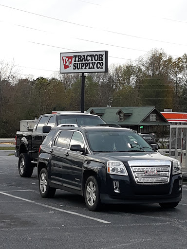 Home Improvement Store «Tractor Supply Co.», reviews and photos, 912 S Park St, Carrollton, GA 30117, USA