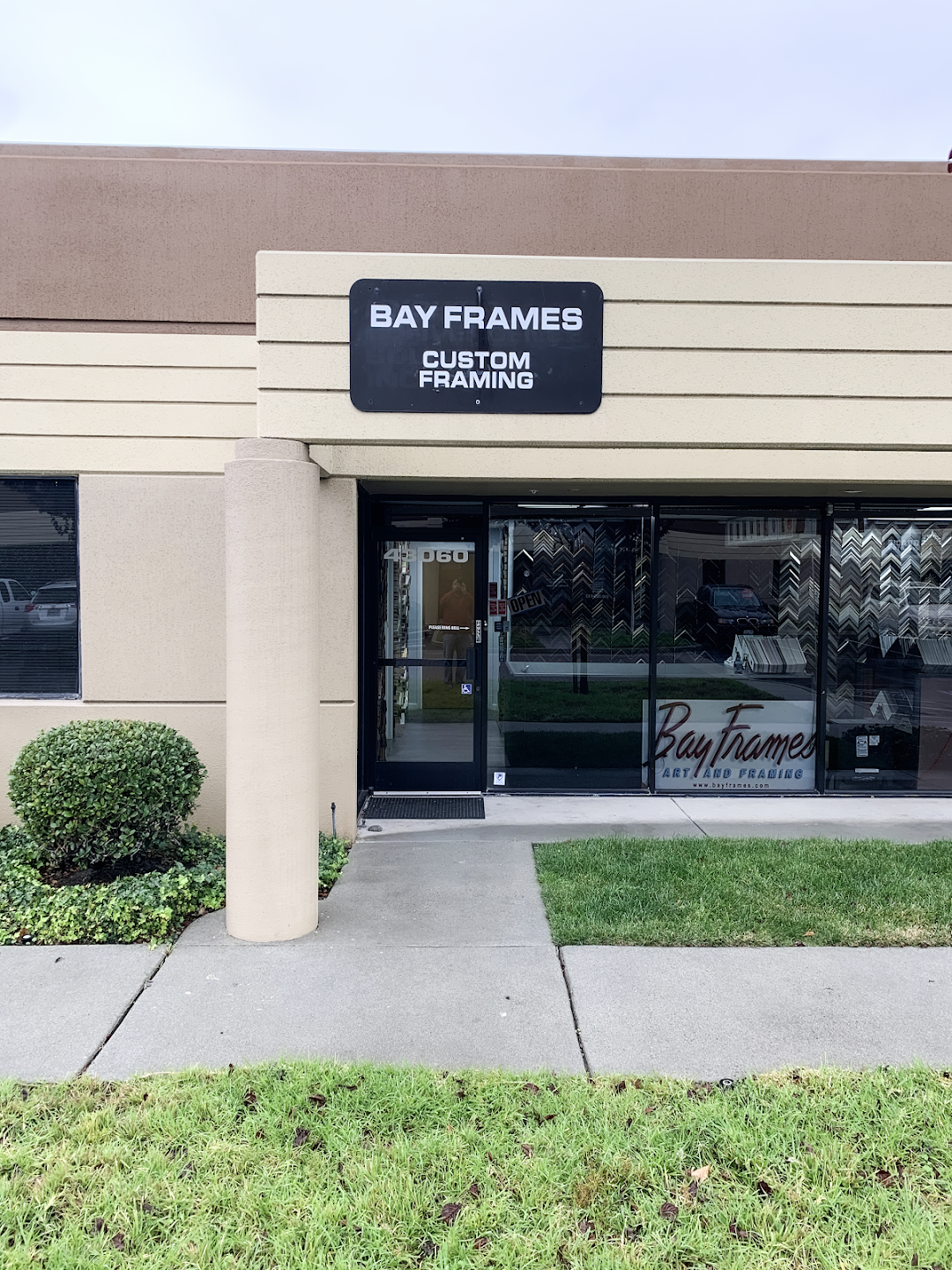 Bay Frames