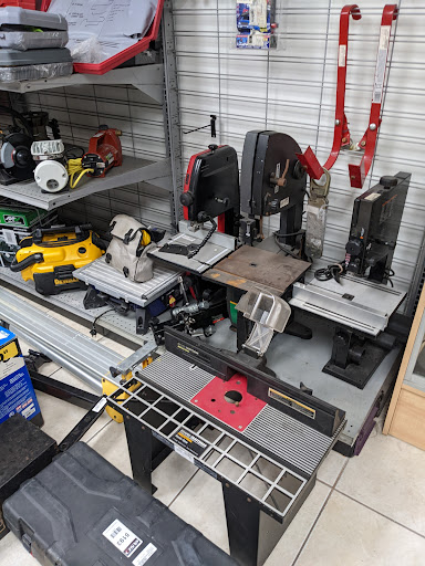 Pawn Shop «Buccaneer Pawn Guns & Gold», reviews and photos, 1750 N Washington Blvd, Sarasota, FL 34234, USA