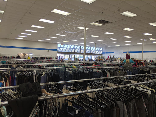 Thrift Store «The Salvation Army Family Store & Donation Center», reviews and photos, 2627 Dix Hwy, Lincoln Park, MI 48146, USA