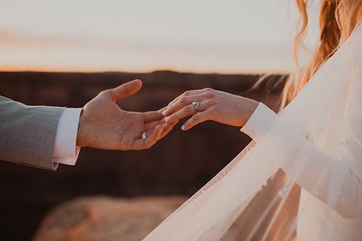 Jewelry Store «J Brooks Jewelers», reviews and photos, 152 E Winchester St, Murray, UT 84107, USA