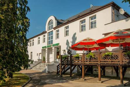 Restauracja i Hotel BIAŁY DOMEK Kościuszki 27, 78-600 Wałcz, Polska