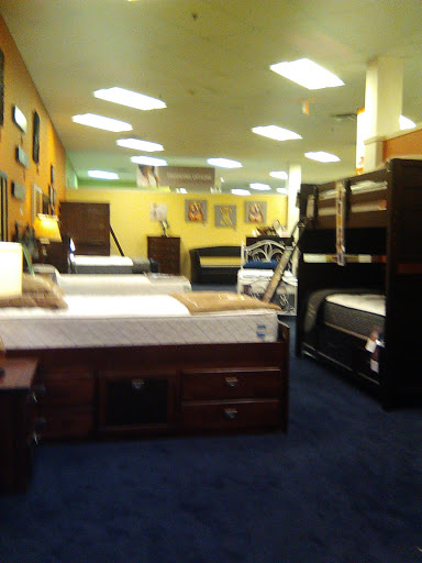 Furniture Store «Raymour & Flanigan Furniture and Mattress Store», reviews and photos, 3147 Middle Country Rd, Lake Grove, NY 11755, USA