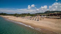 Photo de Plage de Rikia avec rivage droit, long