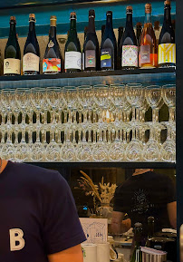 Atmosphère du Crêperie BRUTUS - Crêperie moderne et bar à cidres à Levallois. Crêpe, cidre & cocktails à Levallois-Perret - n°4