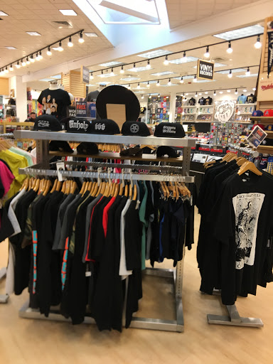 Comic Book Store «Newbury Comics», reviews and photos, 194 Buckland Hills Dr, Manchester, CT 06042, USA