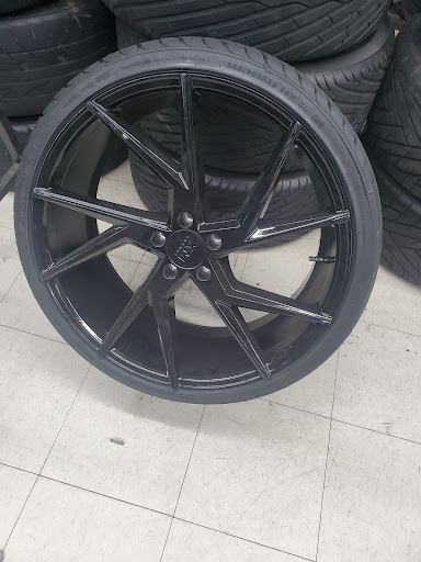 Electronics Store «Godfather Electronics», reviews and photos, 1400 W North Ave, Milwaukee, WI 53205, USA