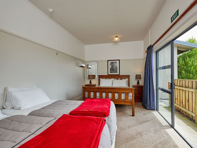 Reviews of Barnacle Bills Accommodation in Kaikoura - Hotel