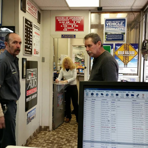 Auto Repair Shop «Great Bridge Service Center», reviews and photos, 208 Battlefield Blvd S, Chesapeake, VA 23322, USA