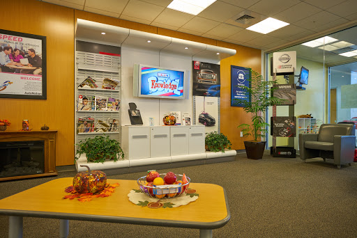 Nissan Dealer «AutoNation Nissan Memphis», reviews and photos, 4140 Hacks Cross Rd, Memphis, TN 38125, USA