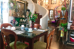 Villa Royale Antiques & Tea Room image