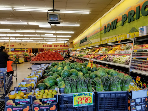 Grocery Store «Fiesta Market», reviews and photos, 160 N Bolingbrook Dr, Bolingbrook, IL 60440, USA
