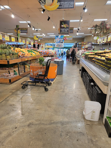 Supermarket «Bridgeport Food Bazaar Supermarket», reviews and photos, 500 Sylvan Ave, Bridgeport, CT 06606, USA