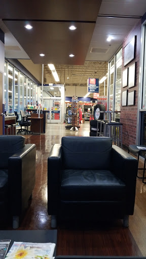 Auto Parts Store «Pep Boys Auto Parts & Service», reviews and photos, 15625 N Dale Mabry Hwy, Tampa, FL 33618, USA