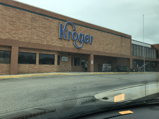 Grocery Store «Kroger», reviews and photos, 725 W Central Ave, Springboro, OH 45066, USA