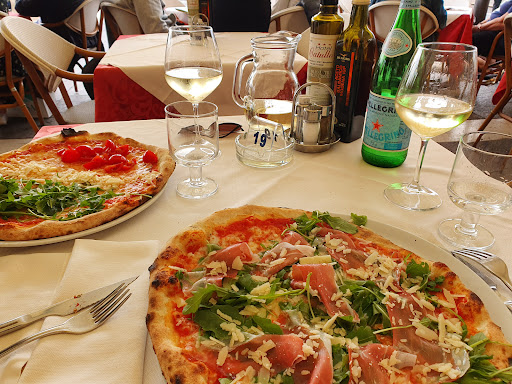 Ristorante Pizzeria Bar Catullo in Bardolino, Provincia di Verona