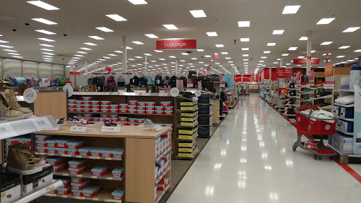 Department Store «Target», reviews and photos, 13301 Gateway Center Dr, Gainesville, VA 20155, USA
